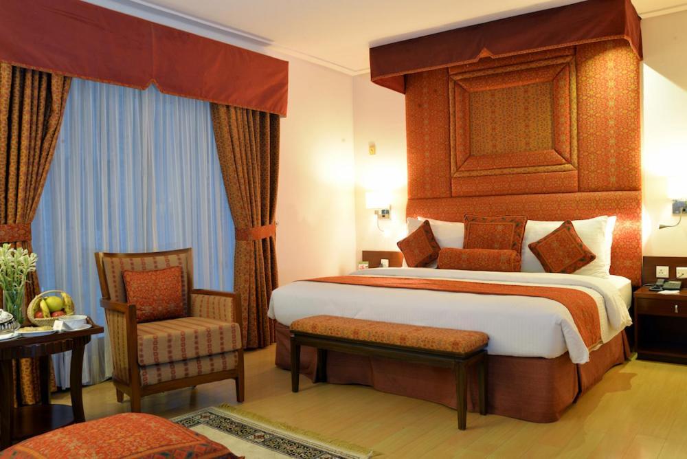 Park Lane Hotel Lahore Buitenkant foto
