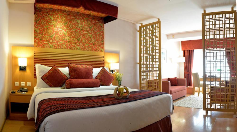 Park Lane Hotel Lahore Buitenkant foto